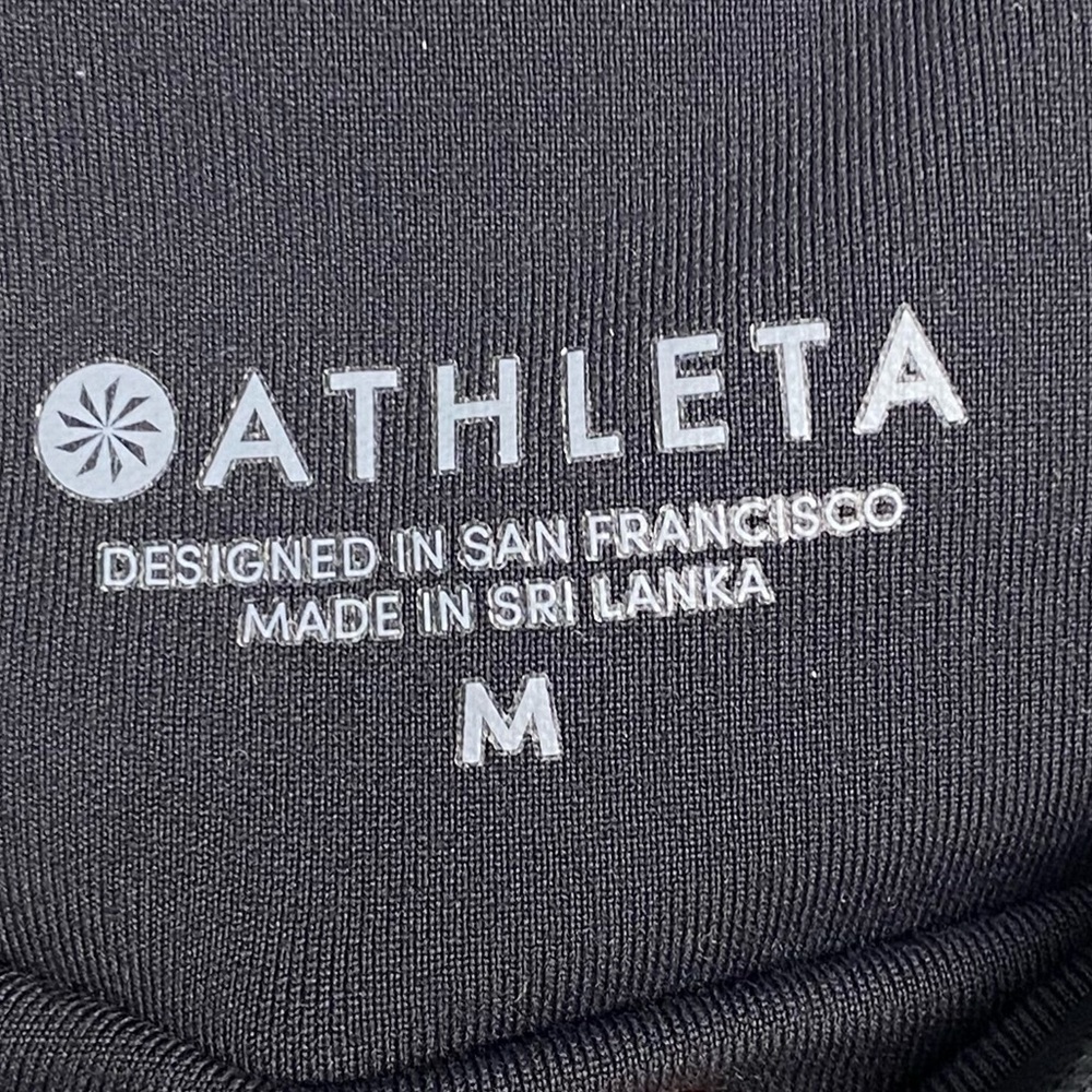 Women’s ATHLETA Black Gleam Faux Leather Front Leggings Size Medium - Picture 8 of 13